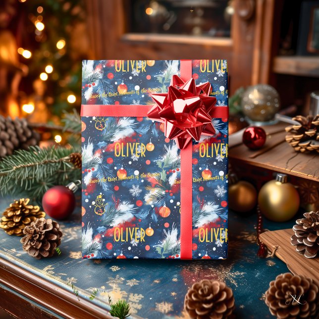 Custom Pine and Ornament Weihnachten Geschenkpapier (Von Creator hochgeladen)