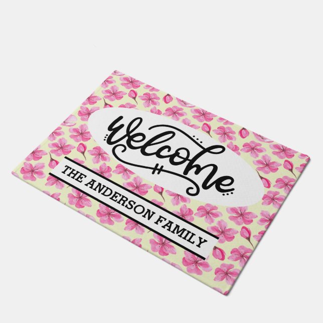 Custom Pink Cherry Blossom Blumenladen Willkommen Fußmatte (Schrägansicht)