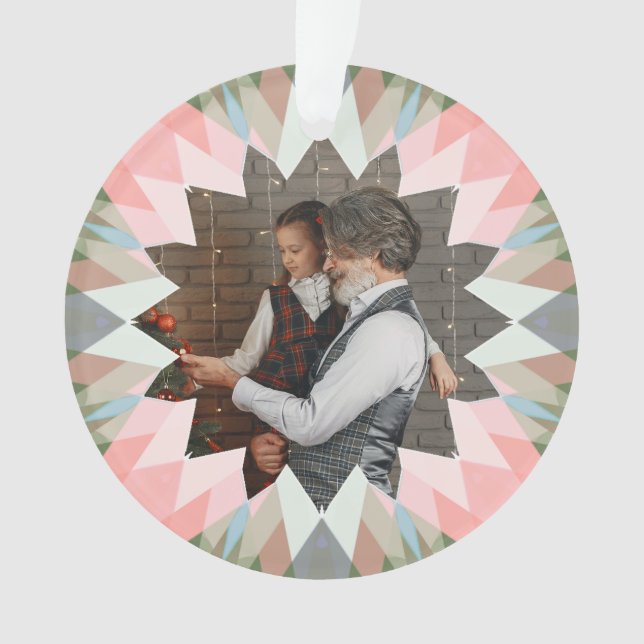 Custom Pink Gray Christmas Star Family Photo Gift Ornament (Vorderseite)