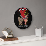 Custom Pop Art Couple Wall Clock - 2 Namen Große Wanduhr<br><div class="desc">Custom Pop Art Couple Wall Clock - 2 Namen. O.M-Design</div>