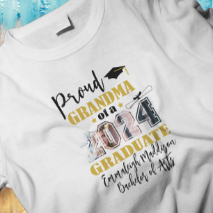 Custom Proud Oma Foto 2024 Graduate T-Shirt