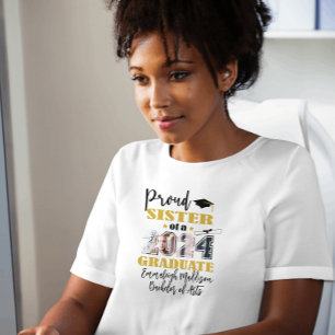 Custom Proud Sister Foto 2024 Graduate T-Shirt