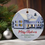 Custom Real Anwesen Company Winter House Weihnacht Keramik Ornament<br><div class="desc">Dieses wunderschöne Weihnachtsschmuck aus dem Anwesen ist perfekt für eine Immobilienfirma im Norden. Herrlicher weißer Schnee reien die Bäume und das Haus auf diesem Winterurlaub Geschenk. Ein Immobilienmakler kann frohe Weihnachten in rot und grün schreiben oder mit seinen eigenen Frohen Festtagen anpassen.</div>