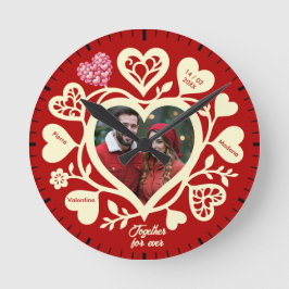 Custom Red Cream Photo Heart Clock Runde Wanduhr