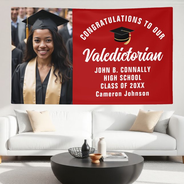 Custom Red Valedictorian Foto Graduation Party Banner (Von Creator hochgeladen)