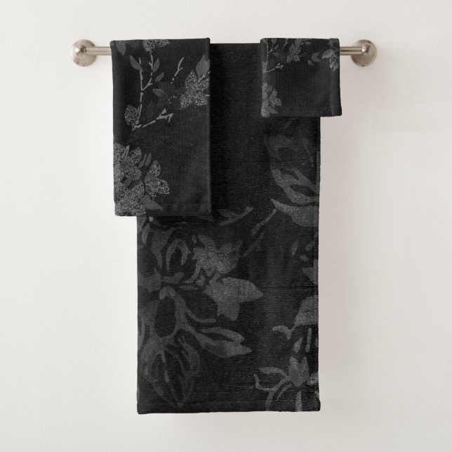 CUSTOM SCHWARZES SILVER FLORAL BADEZIMMER TOWM SET (Insitu)