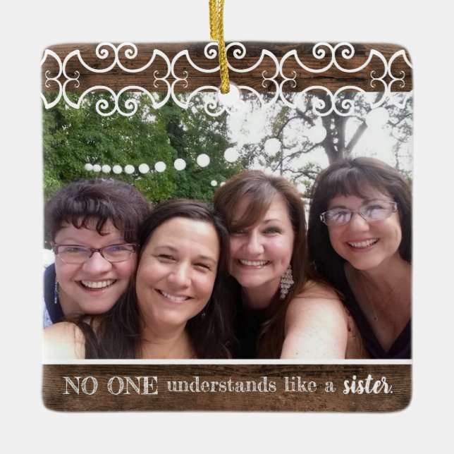 Custom Sister Rustic 2-Foto Moderne Weihnachten Keramikornament (Vorderseite)