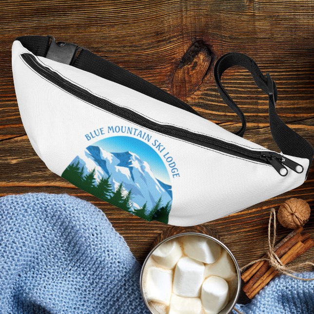Custom Ski Lodge Winter Resort Snowy Mountain Bauchtasche (Von Creator hochgeladen)
