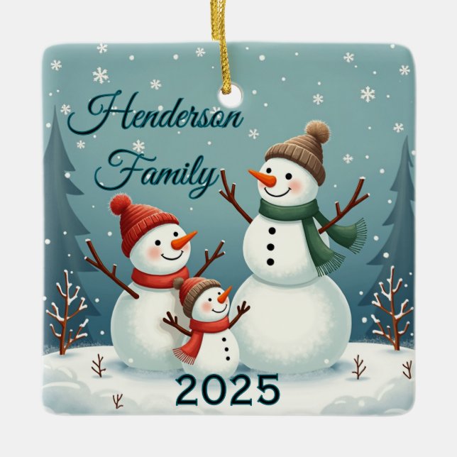 Custom Snowman Family Of Three Keramikornament (Vorderseite)