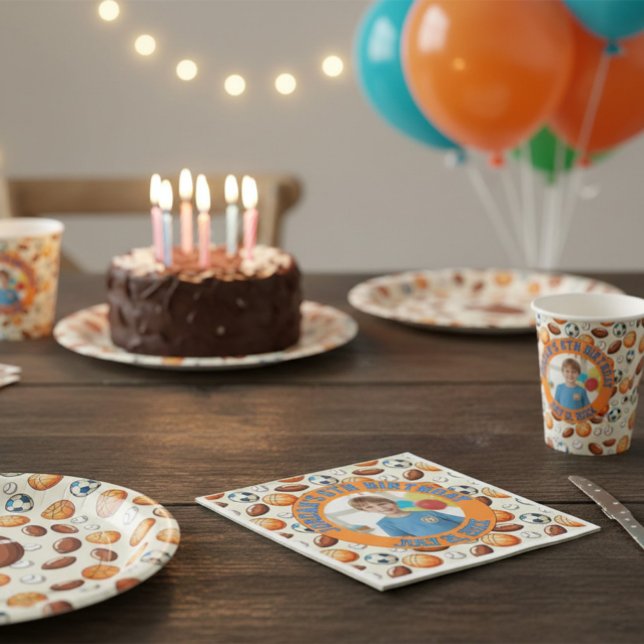 Custom Sports Balls Birthday Napkins with Photo Serviette (Von Creator hochgeladen)