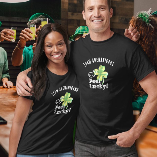 Custom St. Patrick's Day Team--I Feel Lucky T-Shirt (Von Creator hochgeladen)