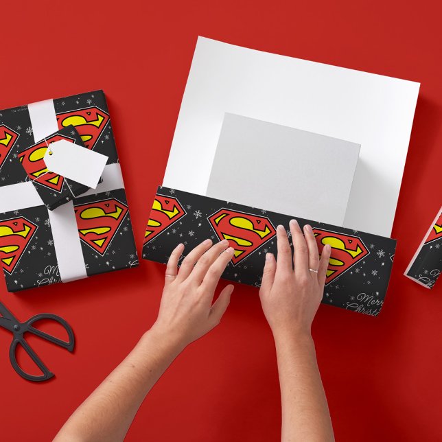 Custom Superman Logo Weihnachten Schneeflocke Geschenkpapier (Von Creator hochgeladen)