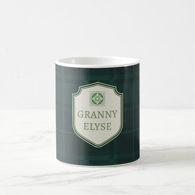 Custom Text Großmutter Green Kariert Kaffeetasse (Mittel)