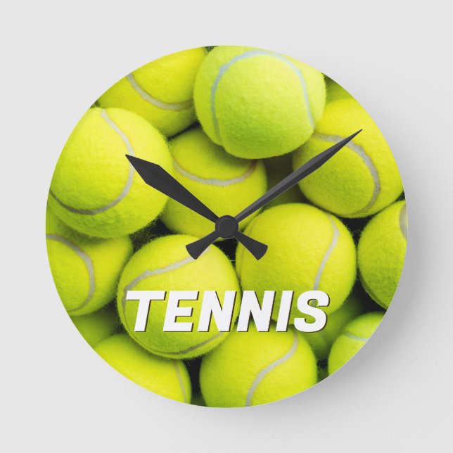 Custom Text Tennis Balls Runde Wanduhr (Vorderseite)