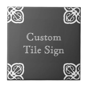 Custom Tile Sign - Spanisches Weiß auf Grau Fliese
