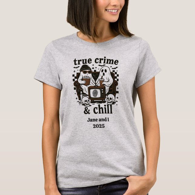 Custom True Crime Halloween Ghost T-Shirt (Vorderseite)