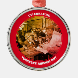 Custom TUSKEGEE AIRMEN DAY Ornament Aus Metall