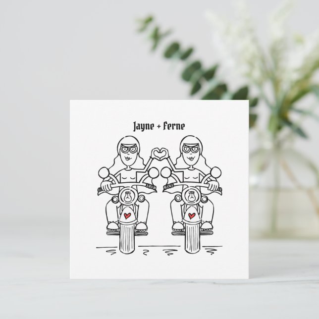 Custom Two Brides Biker Motorrad Abend Hochzeit Einladung (Stehend Vorderseite)