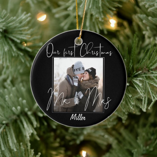 Custom | Unsere ersten Weihnachten als Mr. & Mrs. Keramik Ornament (Baum)
