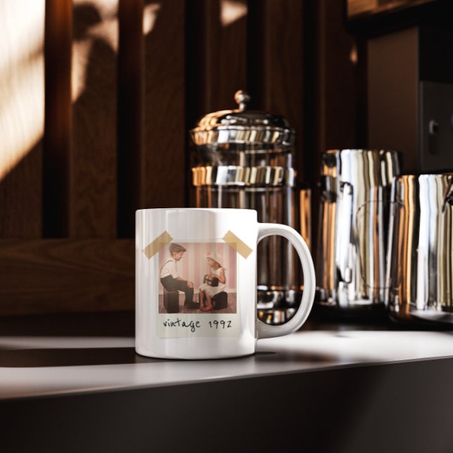 Custom Vintage Photo And Year Birthday Customazed Tasse (Von Creator hochgeladen)
