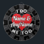 Custom Wedding Text White Black Charcoal Red Heart Dartscheibe<br><div class="desc">Benutzerdefinierter Text,  den ich tue,  um White Text editierbare Namen mit Red Heart auf schwarz und kohlefarbenen Dartboard hochzimmern. Persönlich für eine Hochzeitsfeier,  um sich zu erinnern und als liebevolle Erinnerung zu schätzen!</div>