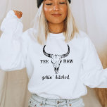 Custom Western Wedding Junggeselinnen-Abschied Gro Sweatshirt<br><div class="desc">Suchen Sie das passende Geschenk für Ihren kommenden Junggeselinnen-Abschied? Schauen Sie nicht weiter als unsere Western Hochzeit Junggeselinnen-Abschied Gruppe bekommen 'hitched and gettin' rowdy Crewneck Sweatshirt! Dieses einzigartige Sweatshirt ist der perfekte Weg, um Freunden und Familie zu zeigen, wie viel Spaß Sie an Ihrem großen Tag haben. Sie werden nicht...</div>
