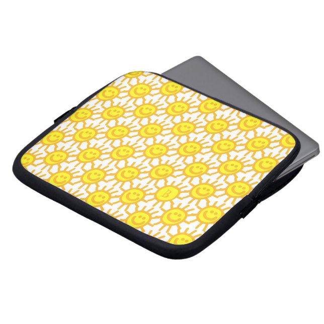 Custom Yellow Happy Face Sun Sunshine Muster Laptopschutzhülle (Vorne Oben)