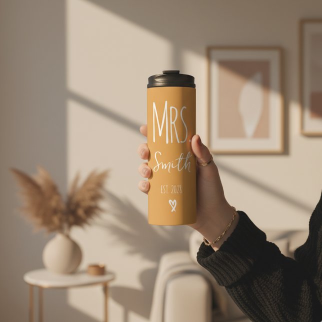 Custom Yellow Wedding Tumbler for Hubby & Wifey Thermosbecher (Von Creator hochgeladen)