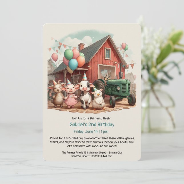 Customizable Barnyard Animal Birthday Einladung (Stehend Vorderseite)