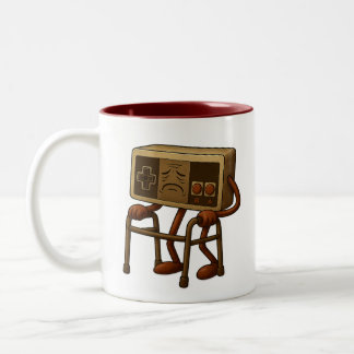 Customized Funny Old Gamer - Retro Video Game Zweifarbige Tasse