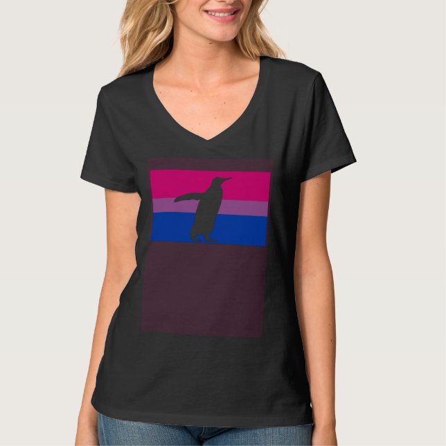 Cute Arctic Penguin Love Gay Bisexual Pride Flag Z T-Shirt (Vorderseite)