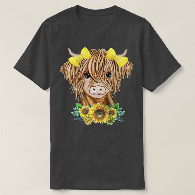 Cute Baby Highland Cow With Sunflowers Farm Farmer T-Shirt (Design vorne)