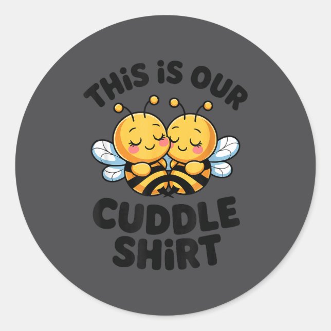Cute Bee Couple Cuddle Funny Romantic  Runder Aufkleber (Vorderseite)