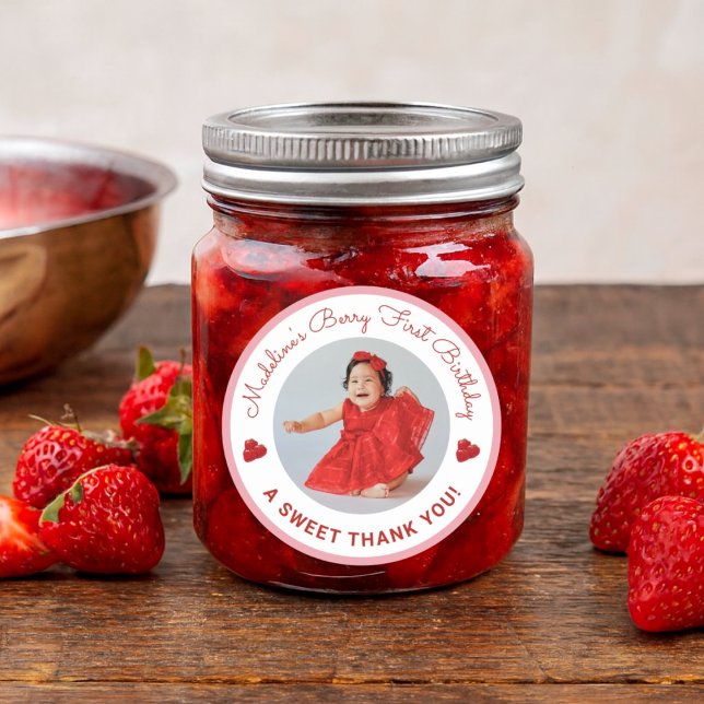 Cute Berry First Birthday A Sweet Thank You Runder Aufkleber (Von Creator hochgeladen)