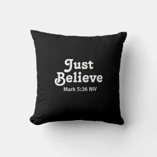 Cute Black and White Believe in Miracles Initial Kissen