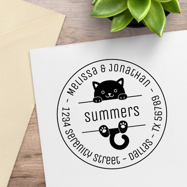 Cute Black Cat Couple Family Round Address Gummistempel (Von Creator hochgeladen)
