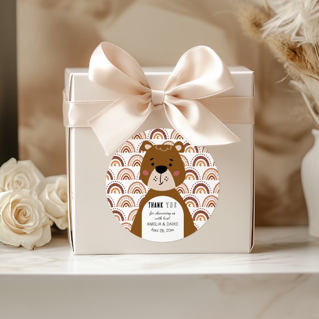 Cute Boho Bear Rainbow Neutral Baby Shower Runder Aufkleber (Von Creator hochgeladen)