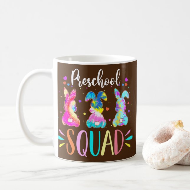 Cute Bunnies Preschool Teacher Squad Easter Day Kaffeetasse (Mit Donut)
