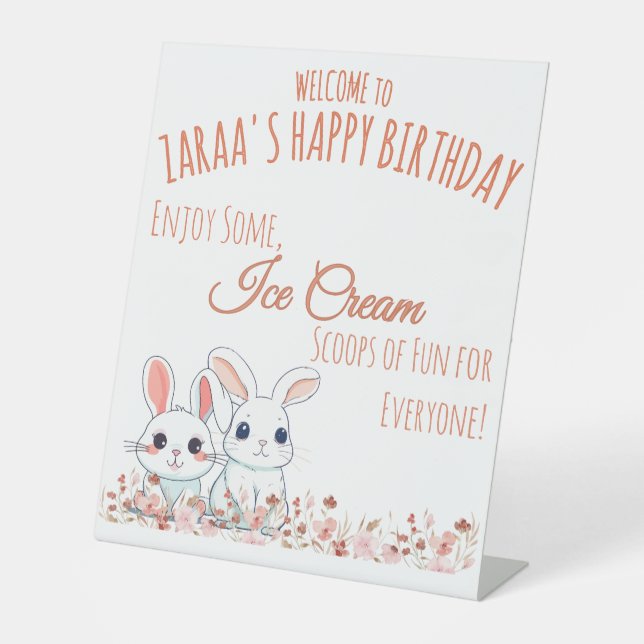 Cute Bunny Sockelschild (Vorderseite)