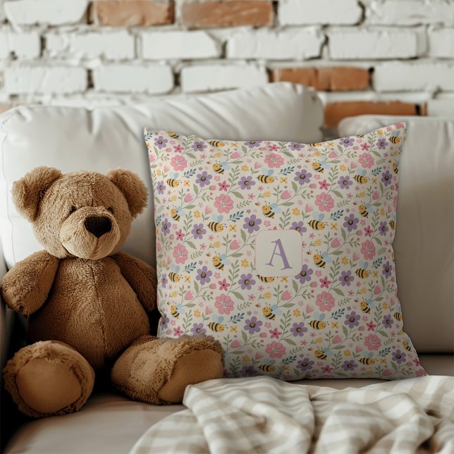 Cute cartoon bee flower pastel pattern monogram kissen (Von Creator hochgeladen)