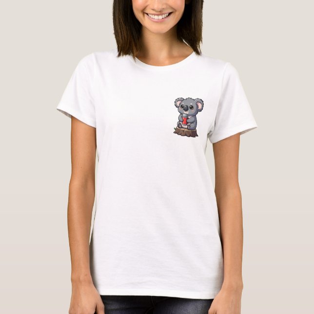 Cute Cartoon Koala Character Sitting on Tree Stump T-Shirt (Vorderseite)