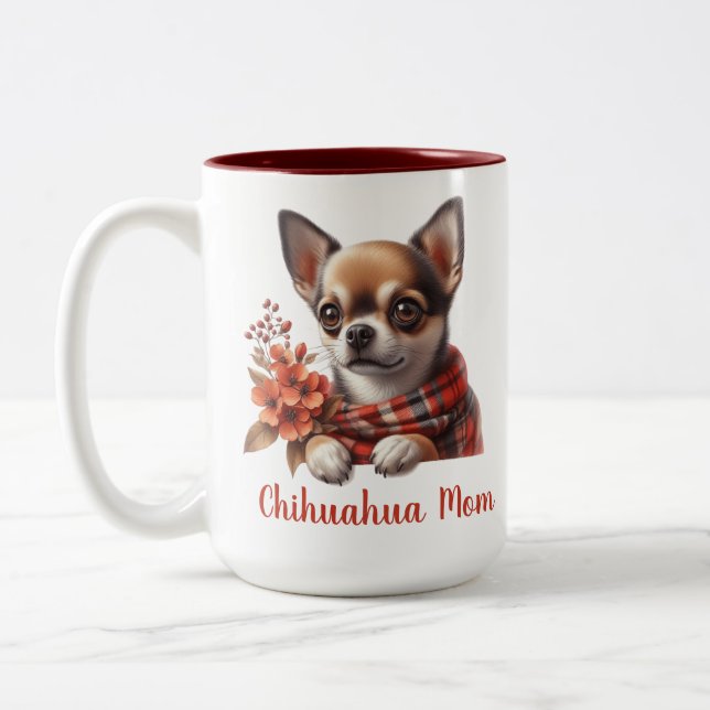 Cute Chihuahua Mom Dog Puppy with Flowers Zweifarbige Tasse (Links)