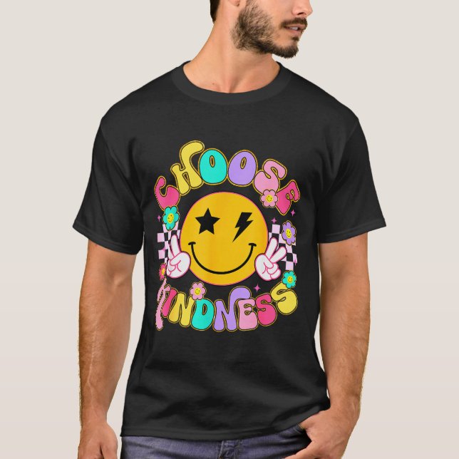 Cute Choose Kindness Groovy Smile Face Insrational T-Shirt (Vorderseite)