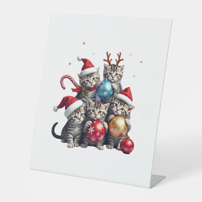 Cute Christmas Cats In Space Ornaments T-Shirt Sockelschild (Vorderseite)