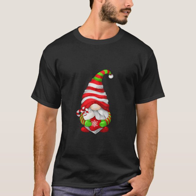 Cute Christmas Gnome For Women With Xmas Stocking  T-Shirt (Vorderseite)