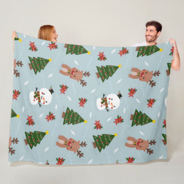 Cute Christmas Pattern | Snowman, Reindeer & Tree  Fleecedecke