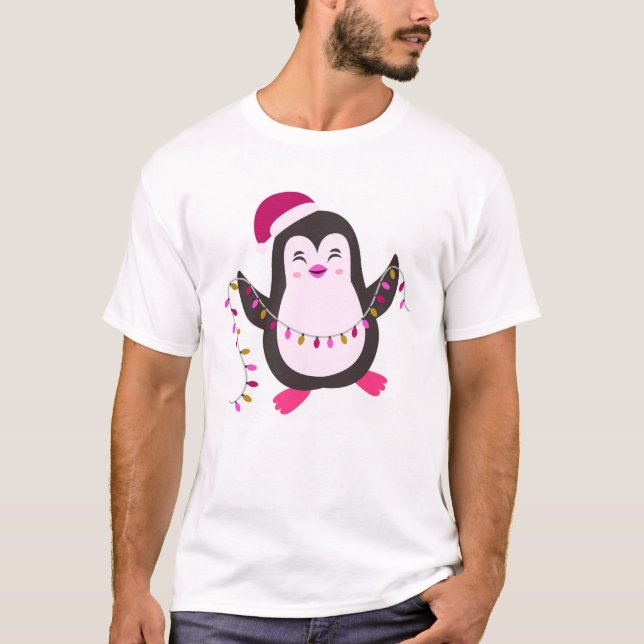 “Cute Christmas Penguin Lights”  ✨  T-Shirt (Vorderseite)