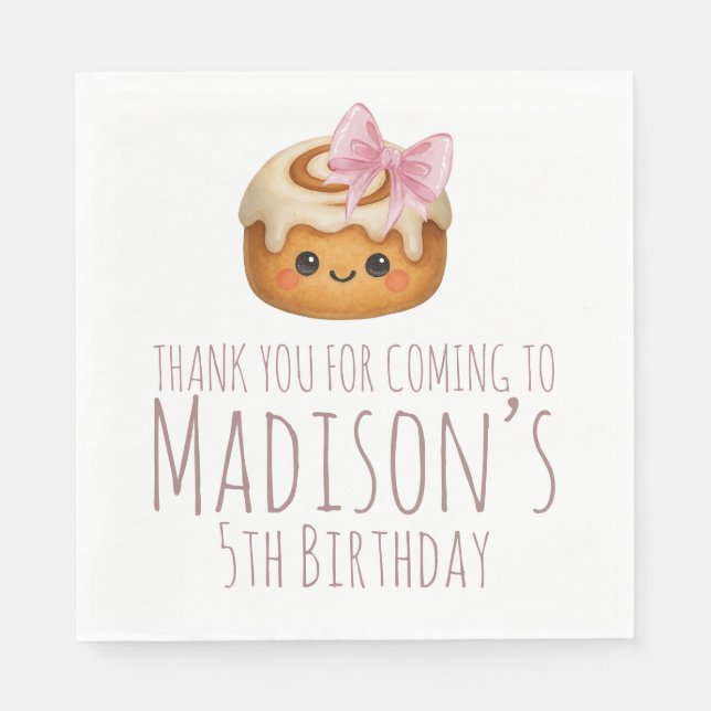 Cute Cinnamon Roll Bun Girl Birthday Party Serviette (Vorderseite)