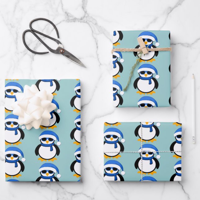 Cute cool penguin Christmas winter pattern blue Geschenkpapier Set (Vorderseite)