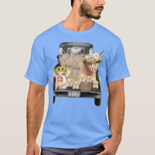 Cute Cow And Pigs On Car Vintage Animal Farm 639  T-Shirt